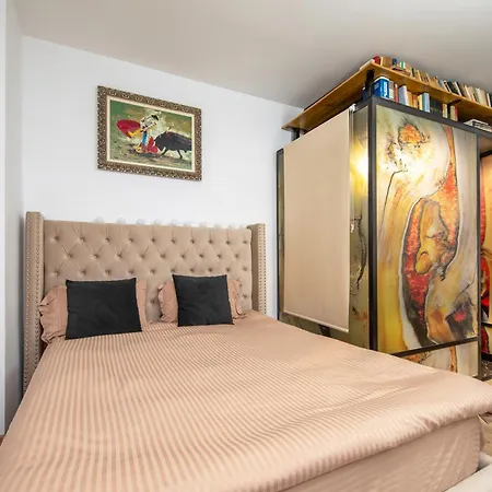 Trinoble Republicii - Comfort In Old Town