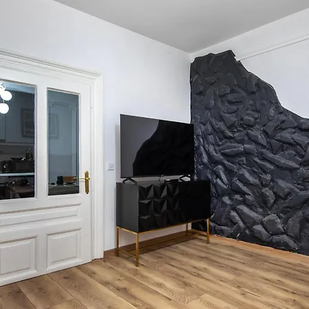 Trinoble Republicii - Comfort In Old Town Apartamento *