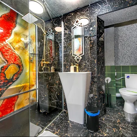 Trinoble Republicii - Comfort In Old Town Appartamento Braşov