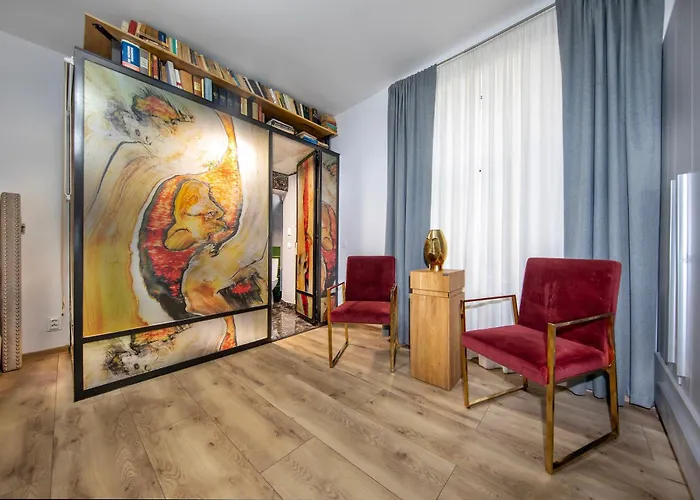 Trinoble Republicii - Comfort In Old Town * Braşov